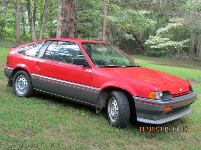 Illustration for article titled At $3,850, Could This 'Adult-Owned' 1985 Honda Civic CRX Bring Out The Kid In You?